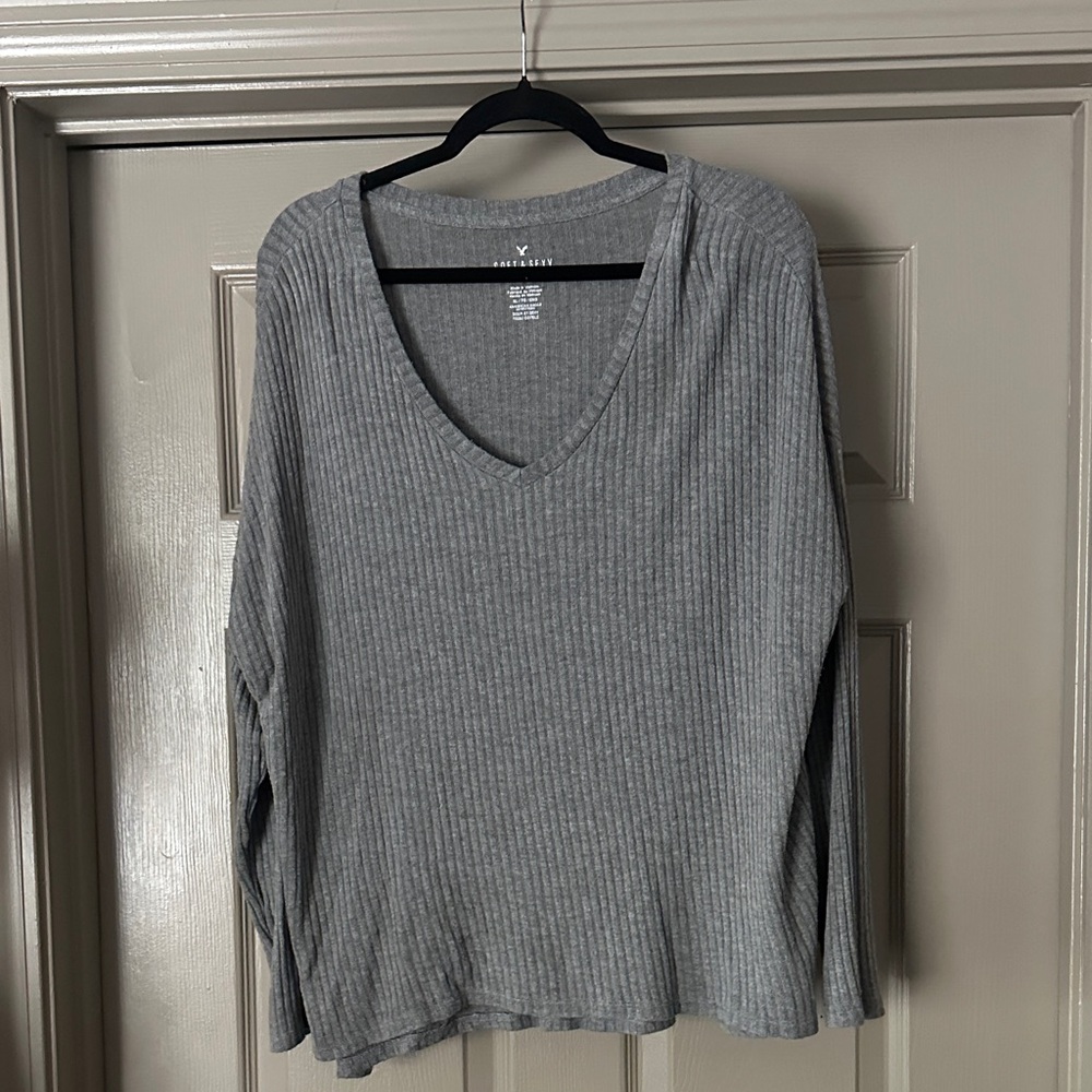 American Eagle Outfitters | Ribbed V-Neck Top